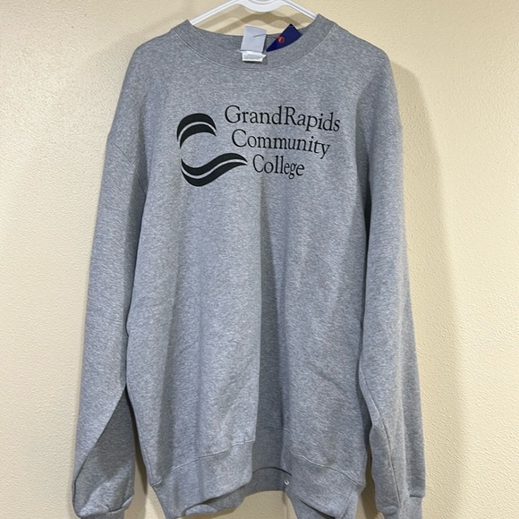 Grand Rapids CC, Men’s Large NWT Retail $39 - Picture 1 of 7
